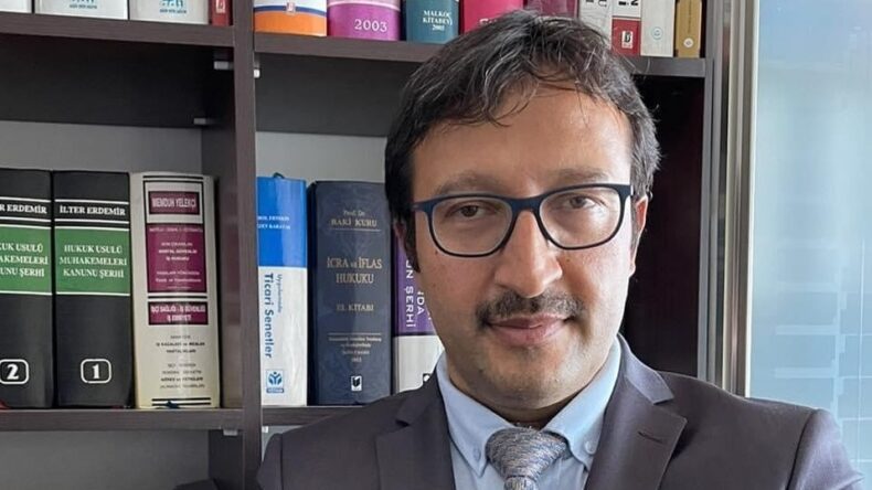 DOSTSİAD’ın Genel Başkanı yeniden Av.Erol Kıraç oldu.
