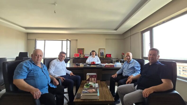 MARAŞFED Heyetinden Milletvekili Debgici’ye ziyaret.