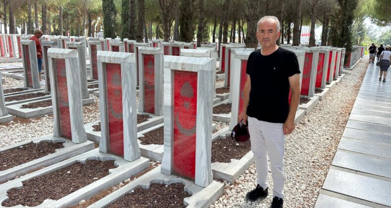 Çanakkale Şehitliğinde Afşinli Şehide ziyaret.