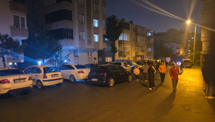 Balıkesir’de meydana gelen Deprem 6 İl’de hissedildi.