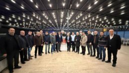 AFŞİNDER’de gelenek bozulmadı. İftar sofrası birlik,beraberlikle şenlendi.