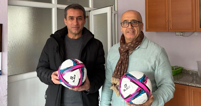 İstanbul Arıtaş Mahallesi Derneğinden Okullara Futbol Topu Desteği.