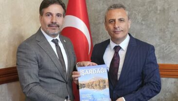 İstanbul Yeni Elbistanlılar Derneğinden Kaymakam Muhittin Pamuk’a ziyaret.