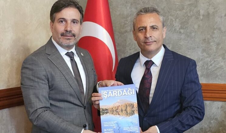 İstanbul Yeni Elbistanlılar Derneğinden Kaymakam Muhittin Pamuk’a ziyaret.